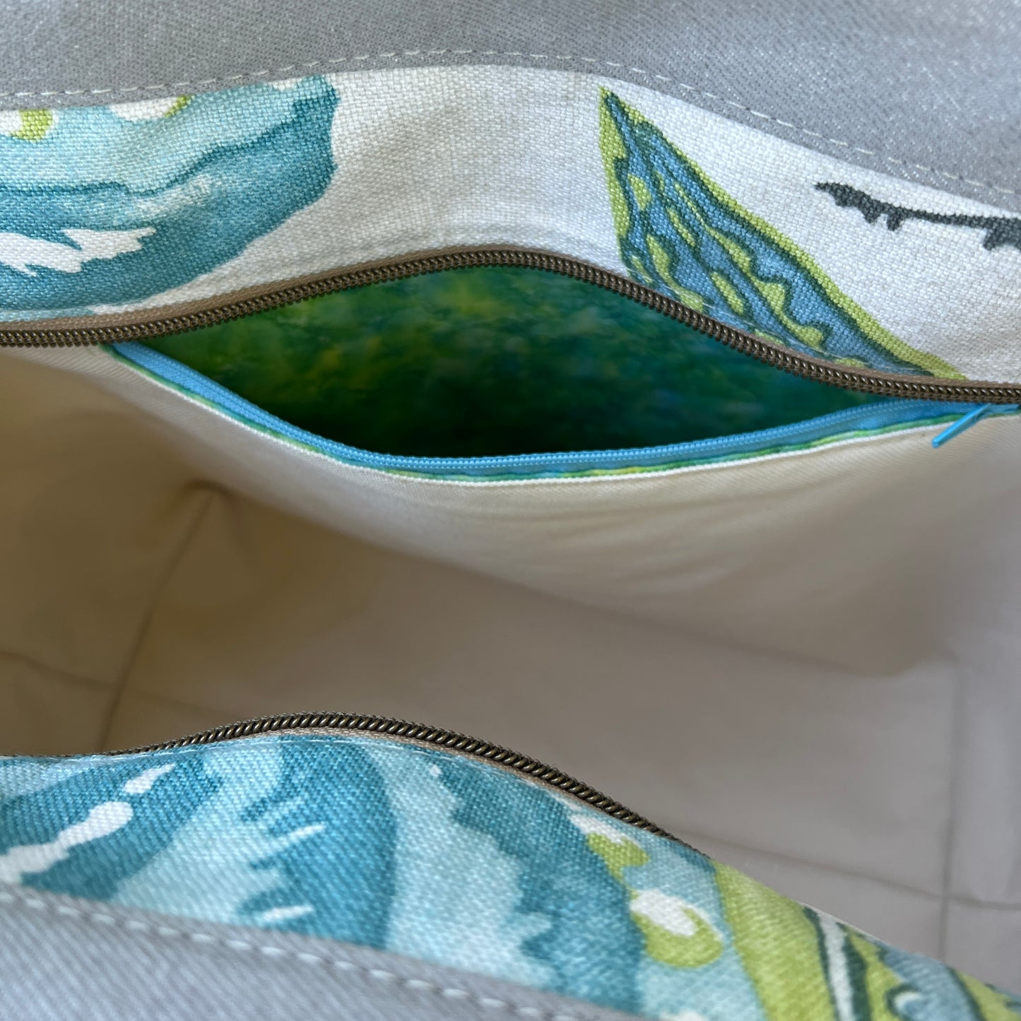 Zipper Tote Blue/Green Linen