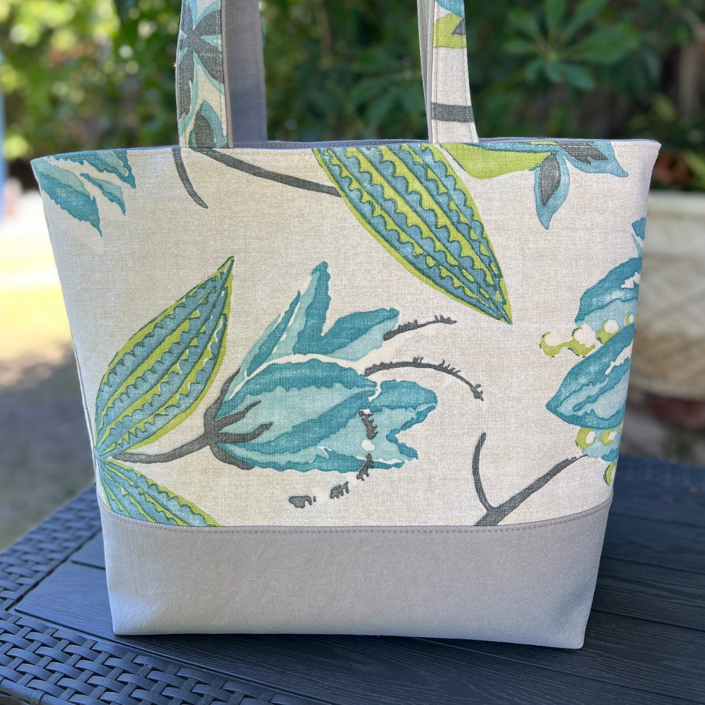 Zipper Tote Blue/Green Linen